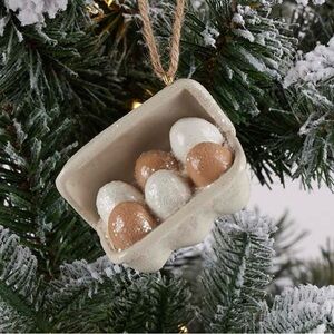 Mini Egg Carton Ornament – Farmhouse Christmas Decor (Rare!)